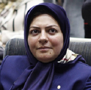 وکیل فرزانه ابوالقاسمی یکی از بهترین وکلای زن کیفری تهران در همایش وکلا